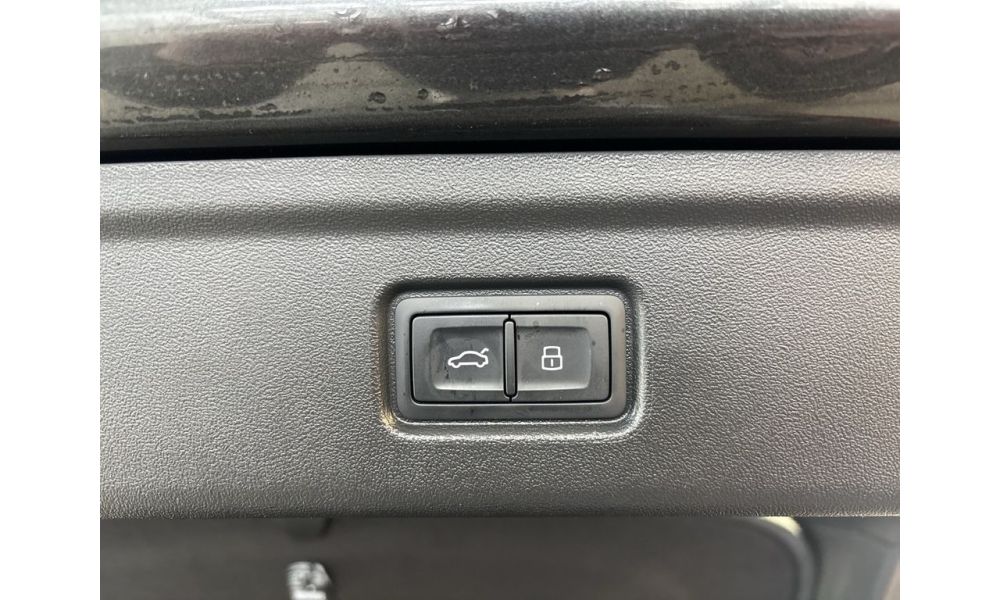 795877
