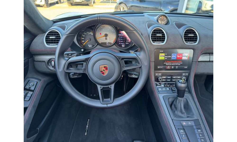 51528