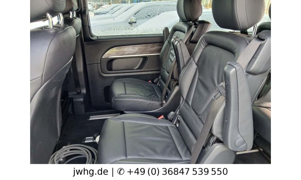 315568