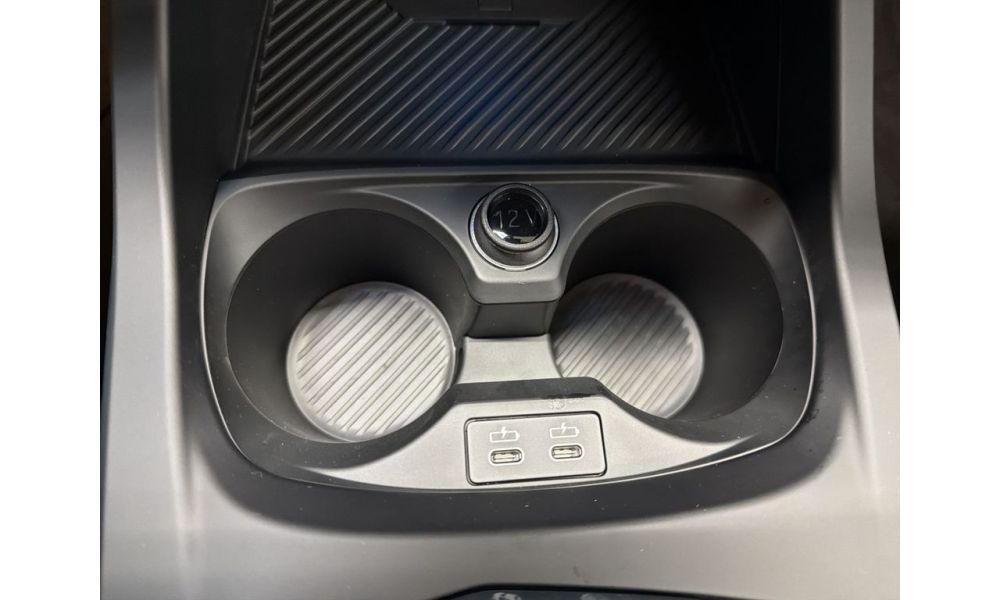 403058