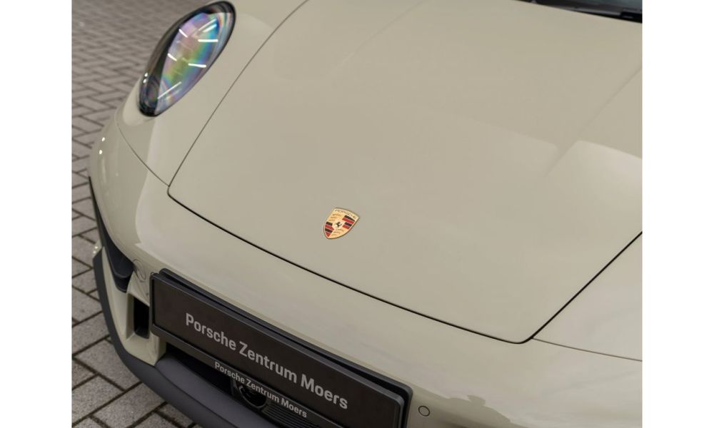847652