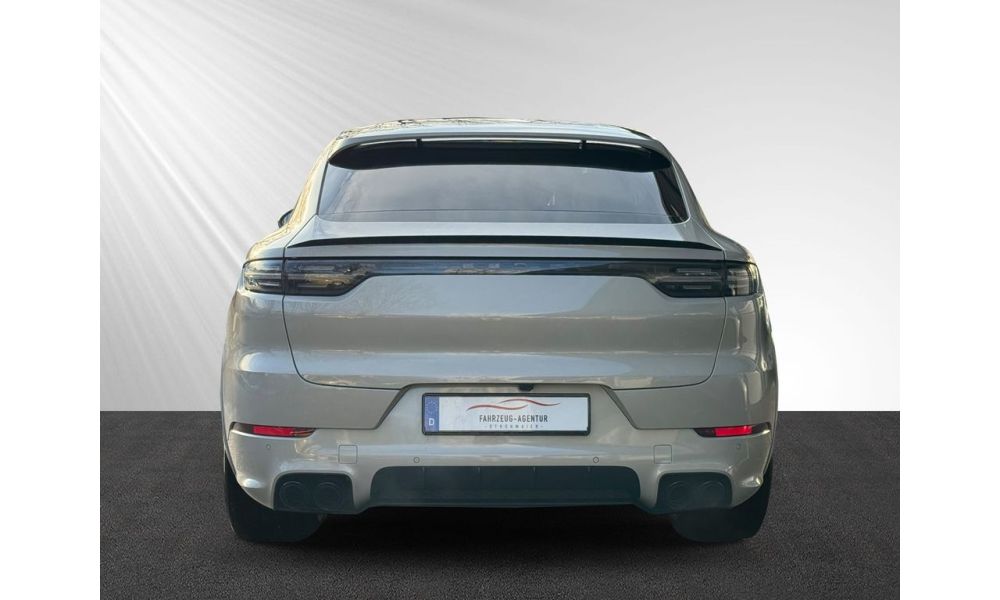 591111