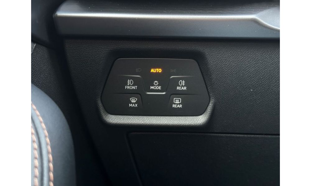 366675