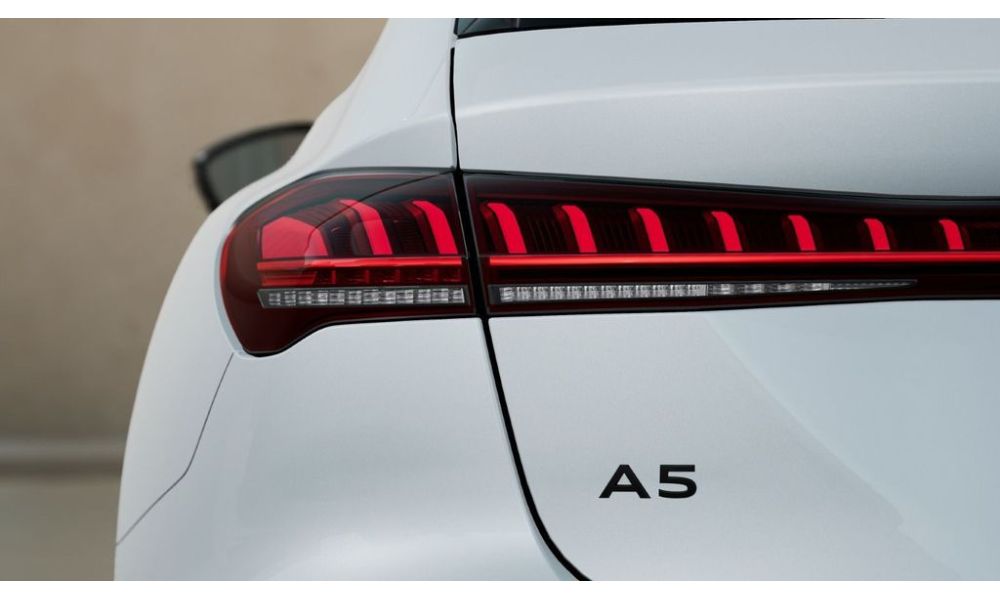 208520