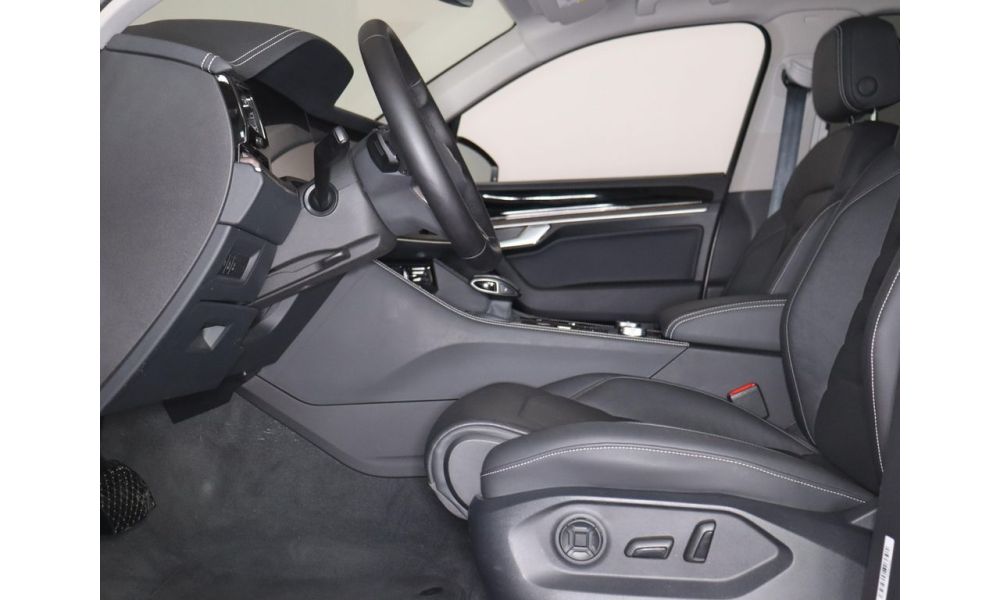 719010