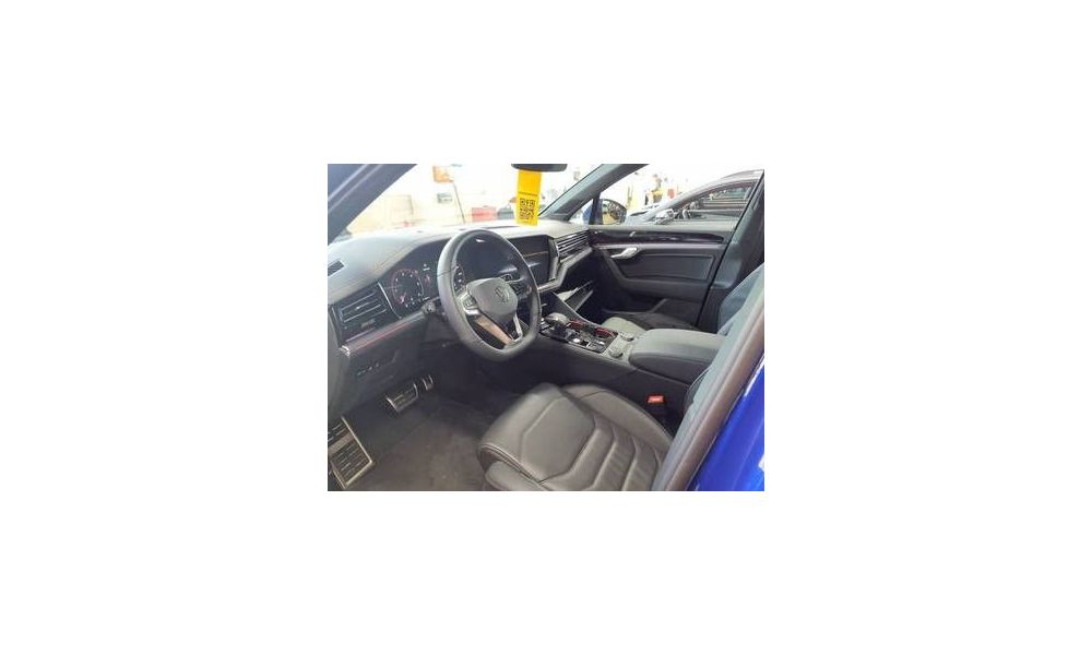 944906
