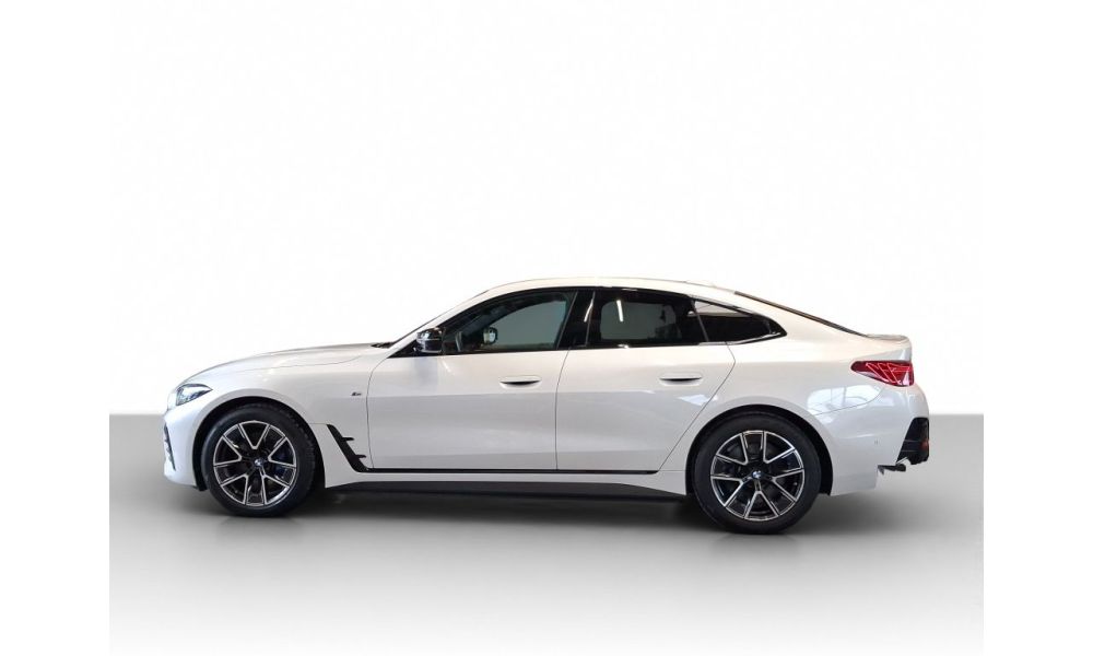 890542