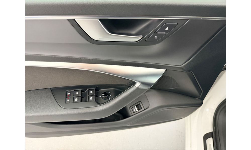 21046