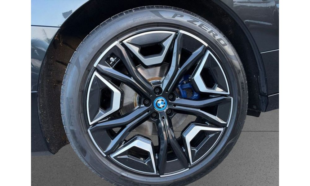 661633