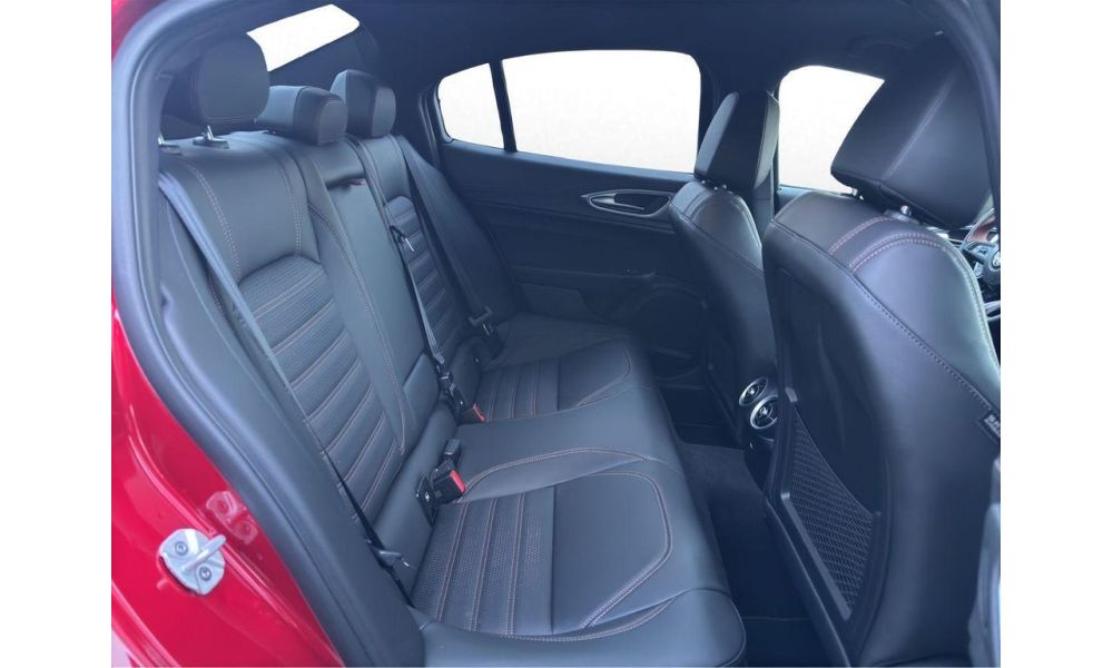 386884