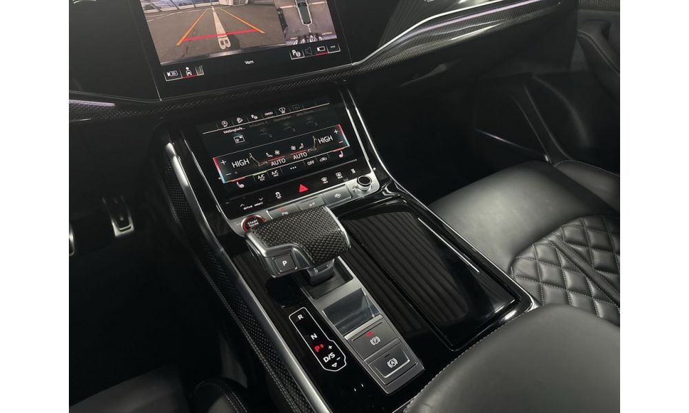 425801