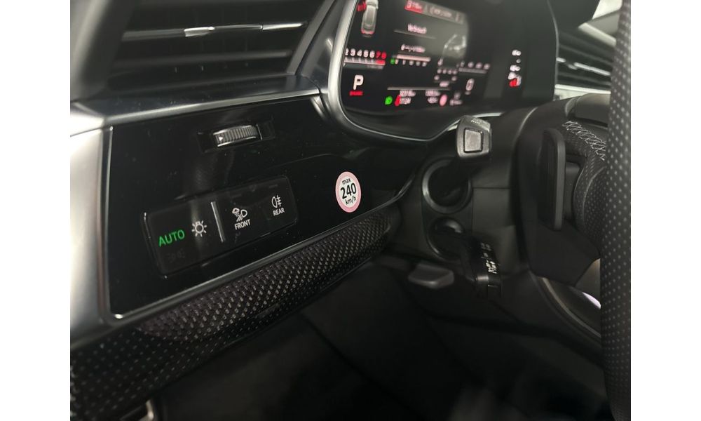 584671