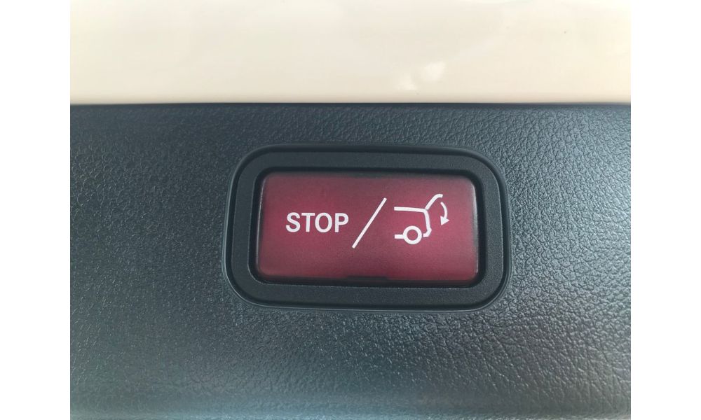972429
