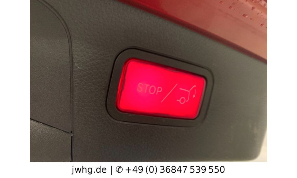 584030