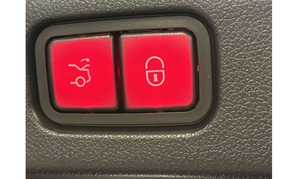 849728