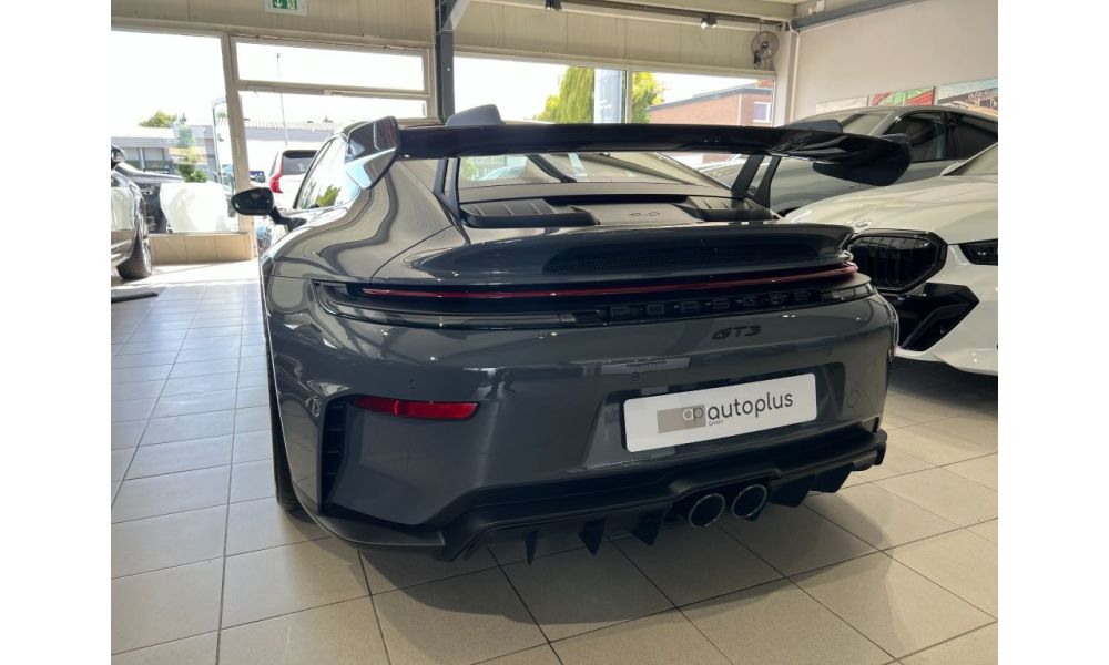 990732