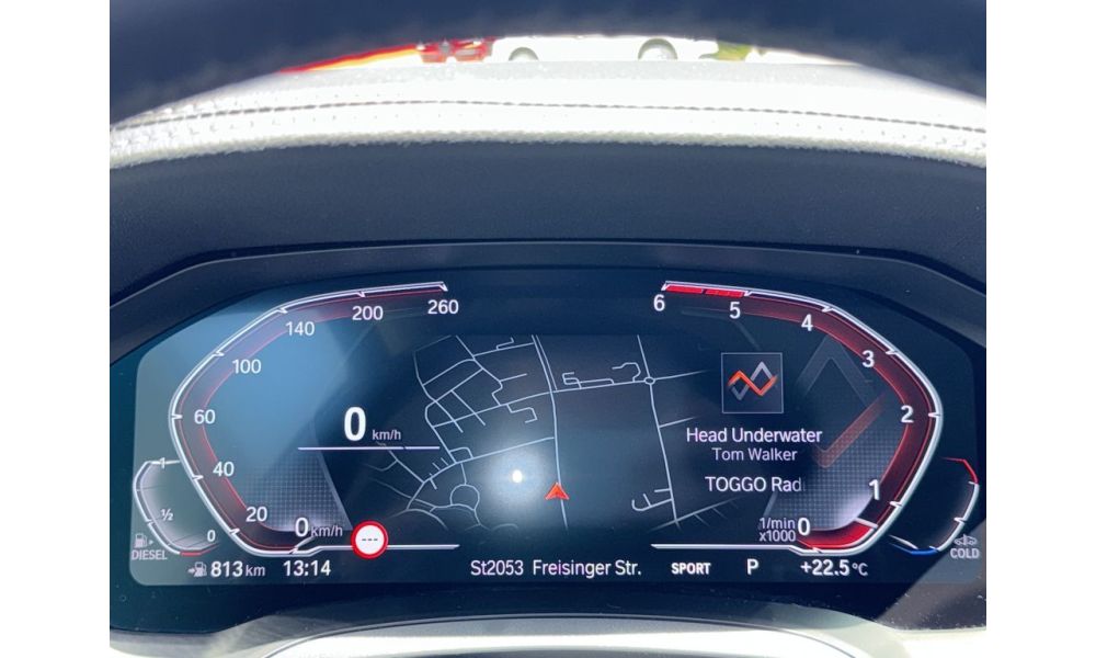 998036