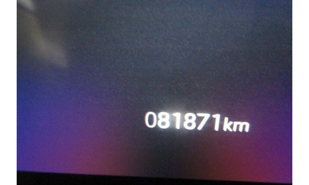 582053