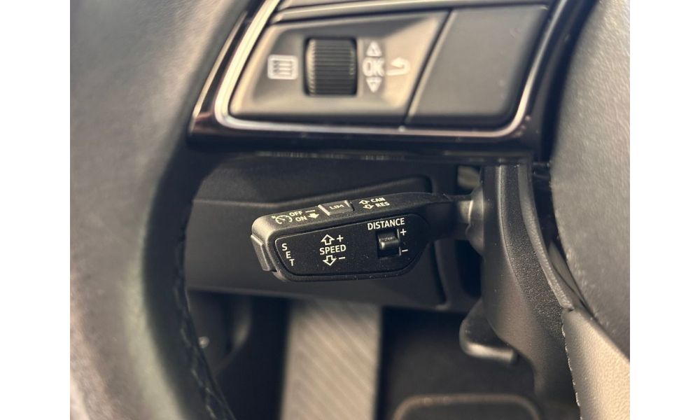 352446