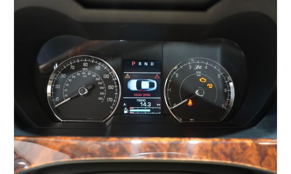 138833