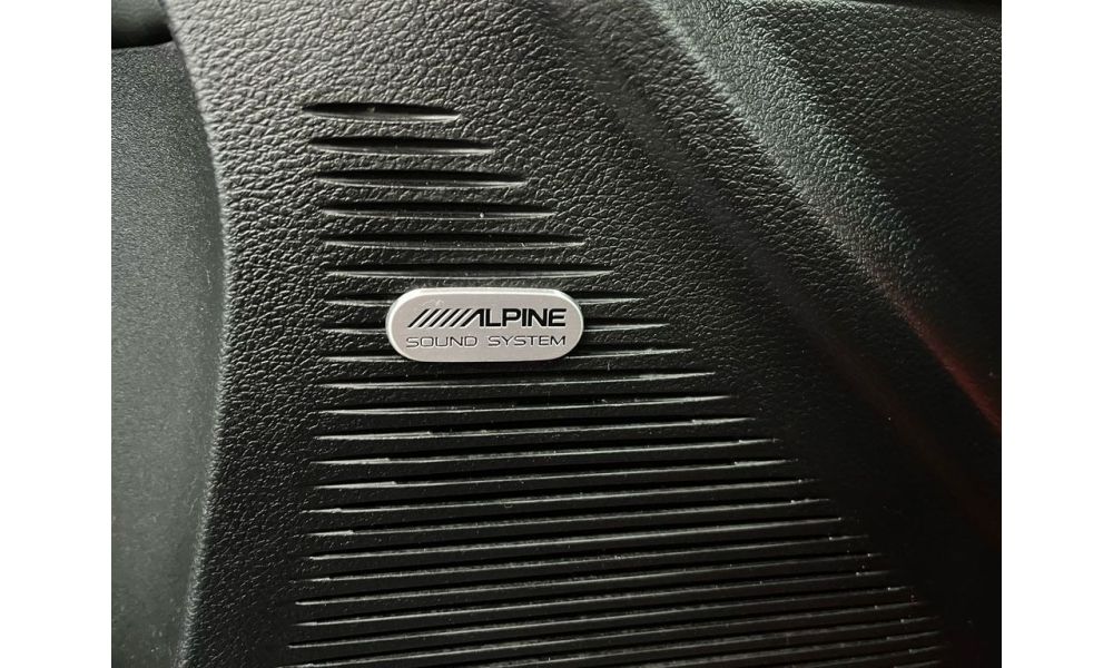 6830