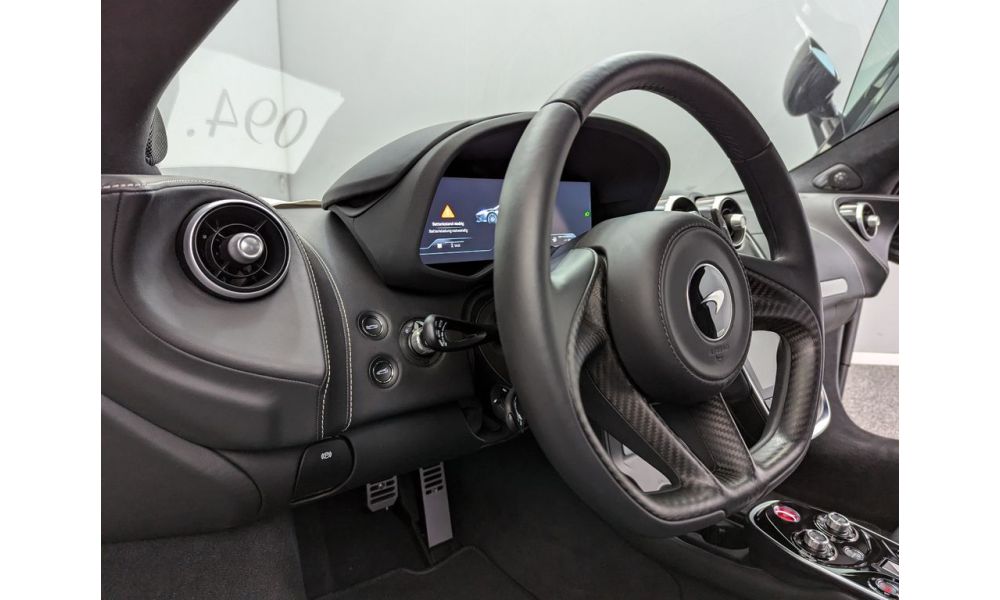 977349