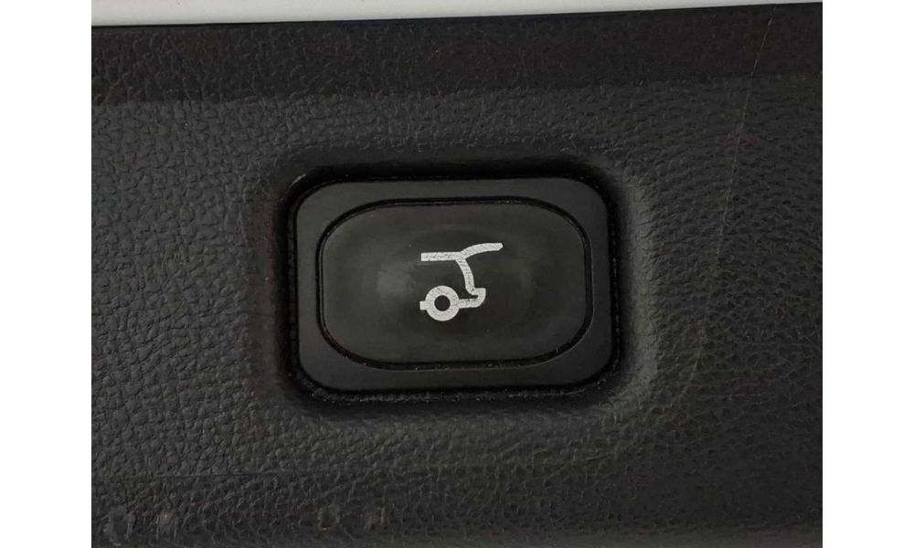 646673