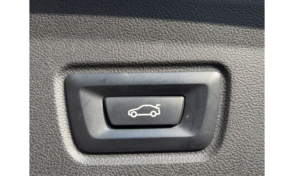 106759