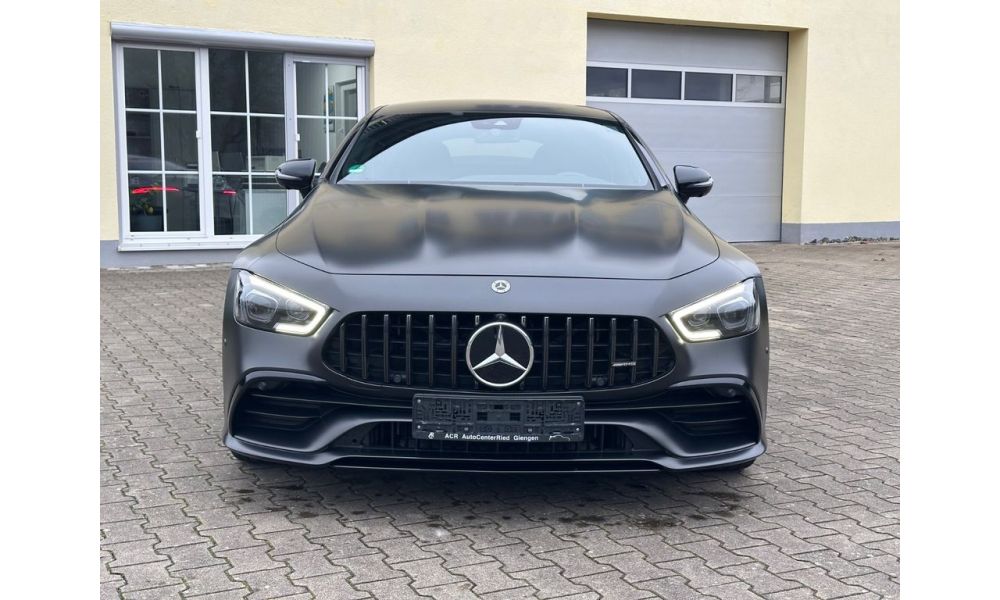 284808