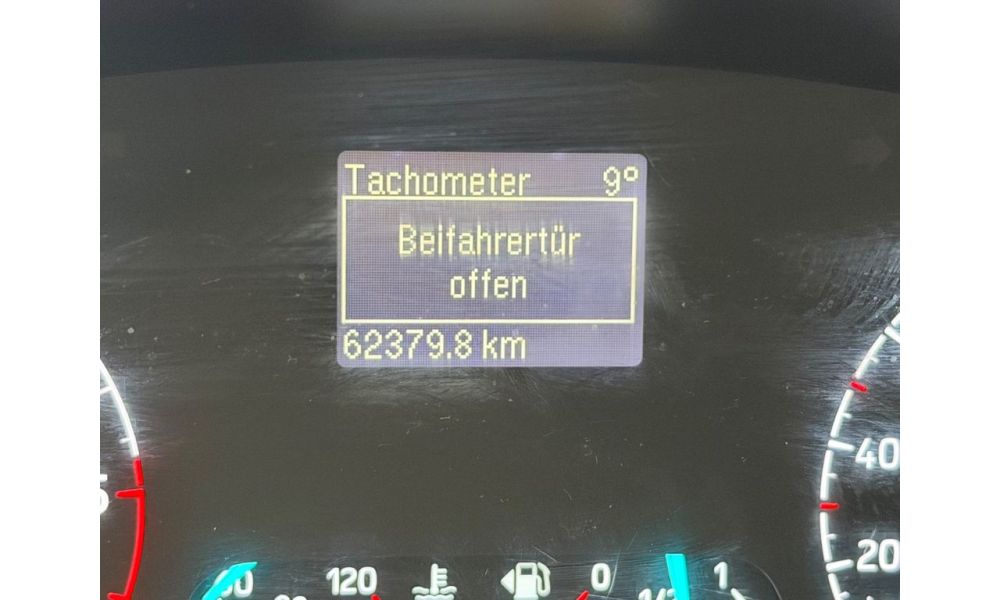 61225