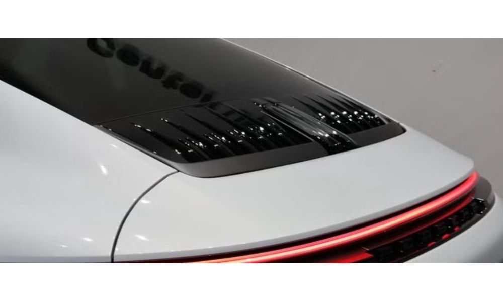 956223