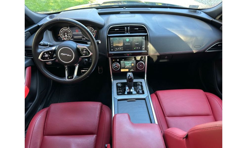 308757