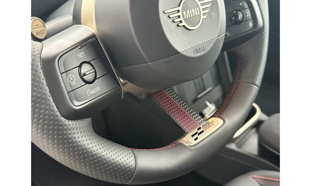 924896