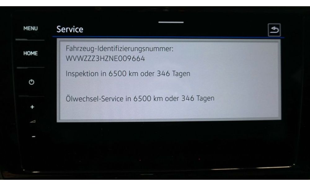 890044