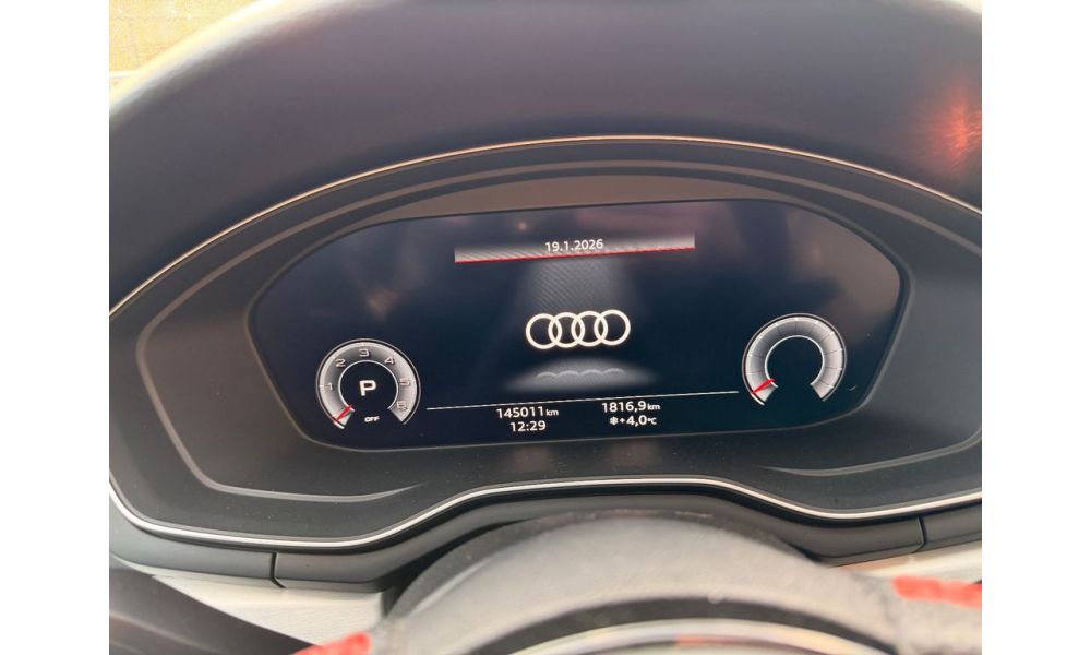 118002