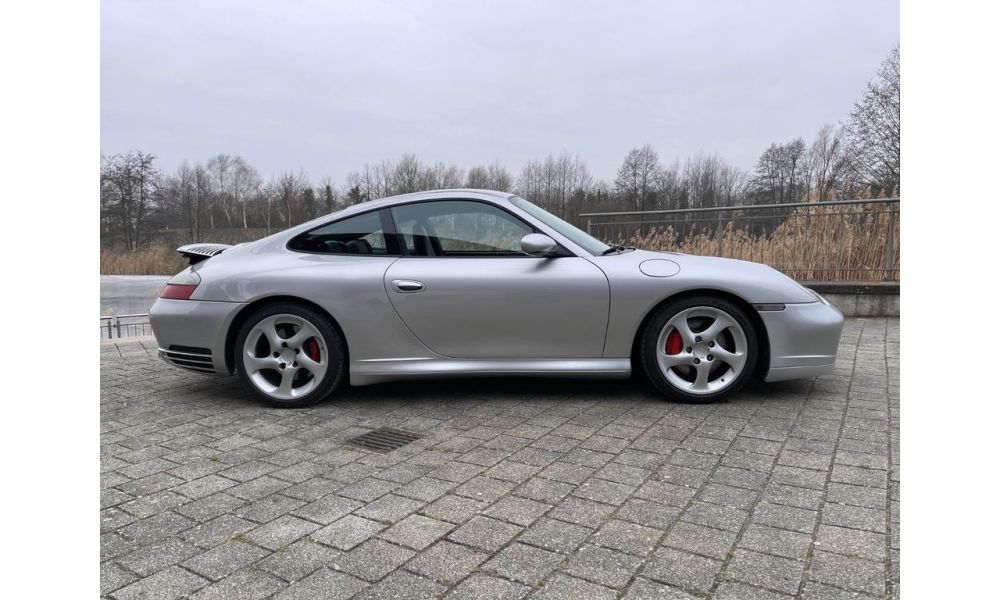 924087