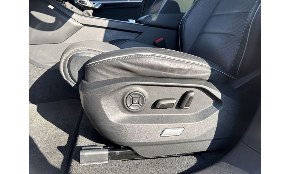 524592