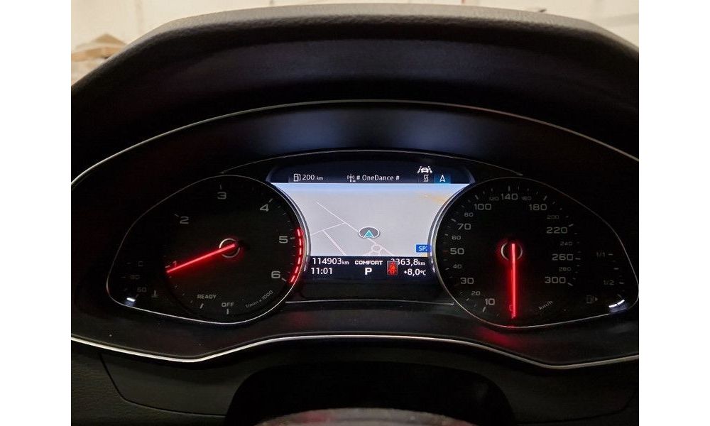 368713