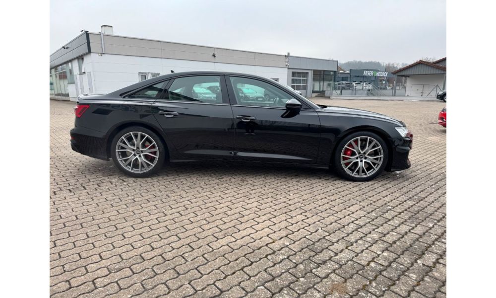 996136