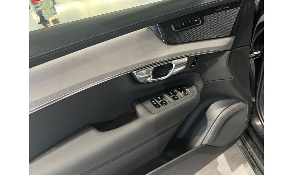 657495