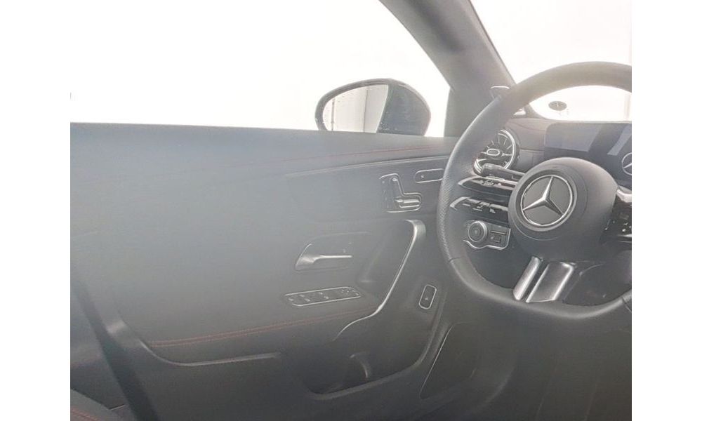 728975