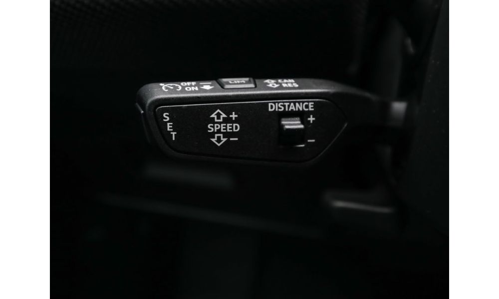 699400