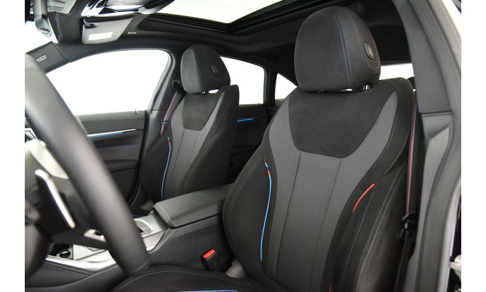 899449