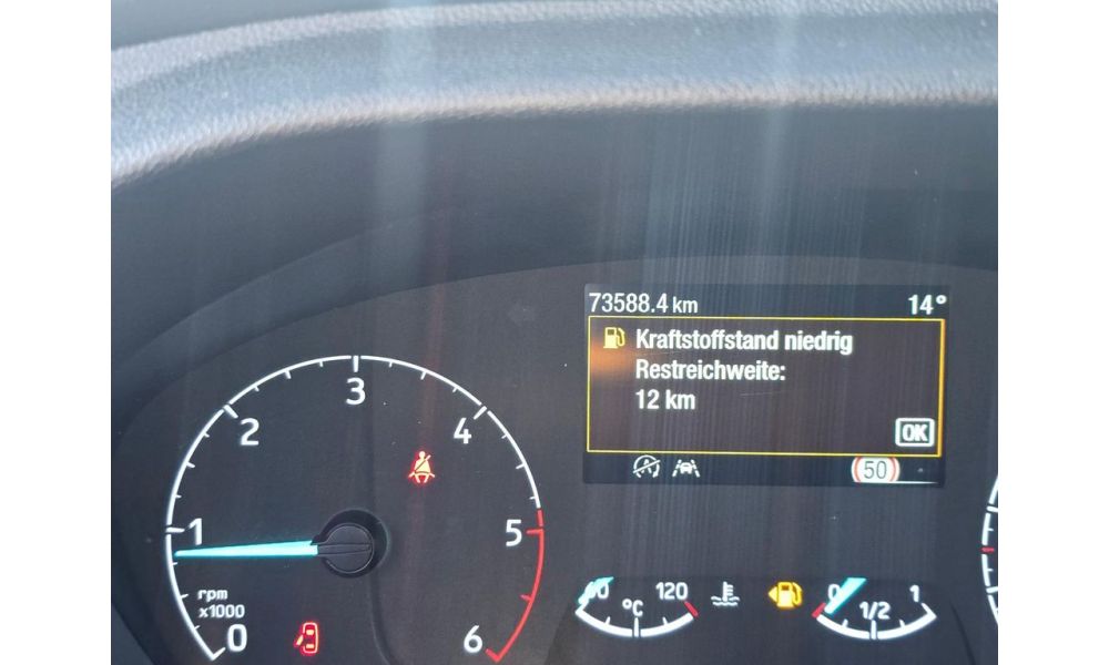 557490