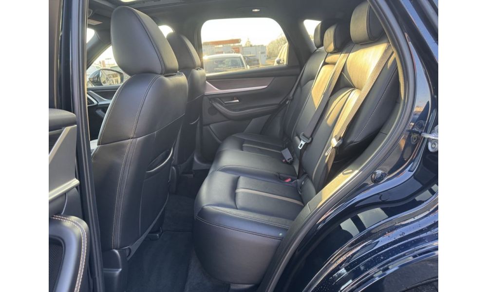 235647