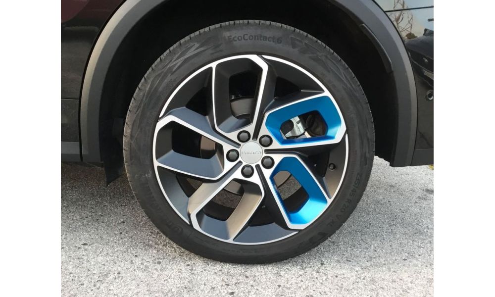 628753