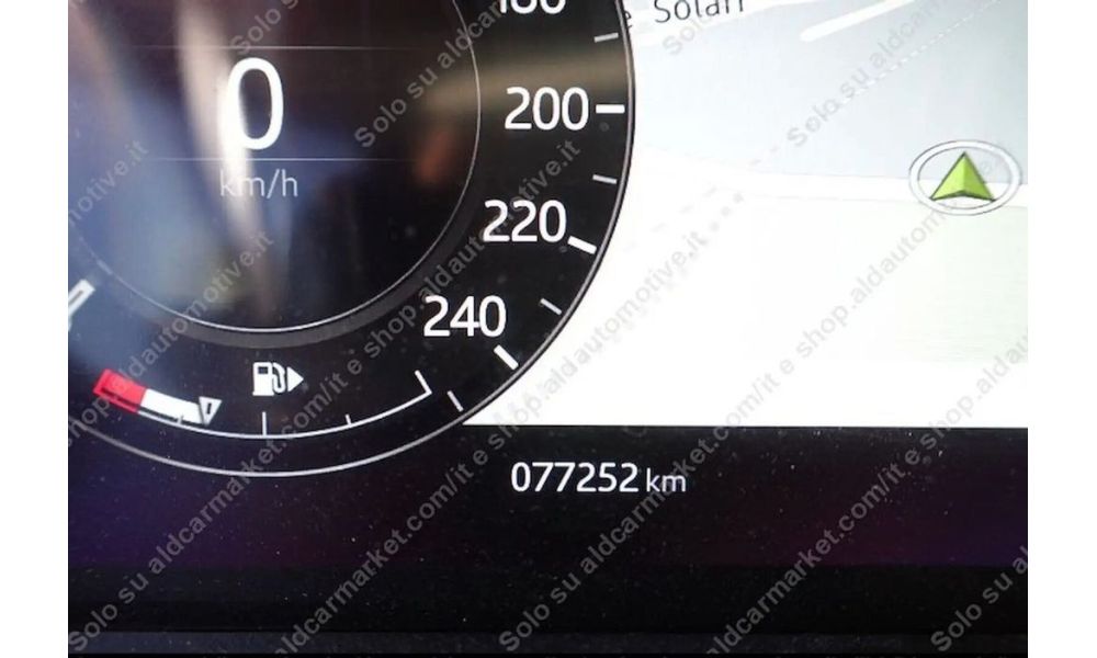 182933