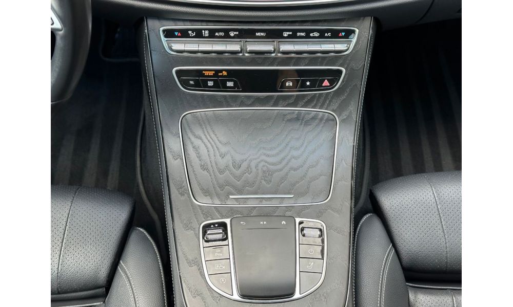 818249