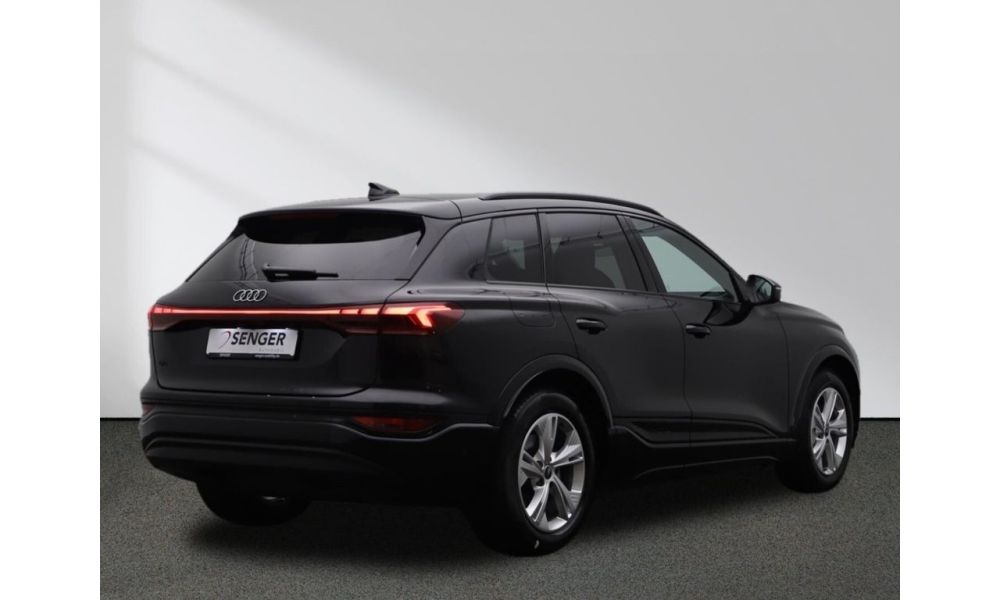 40764