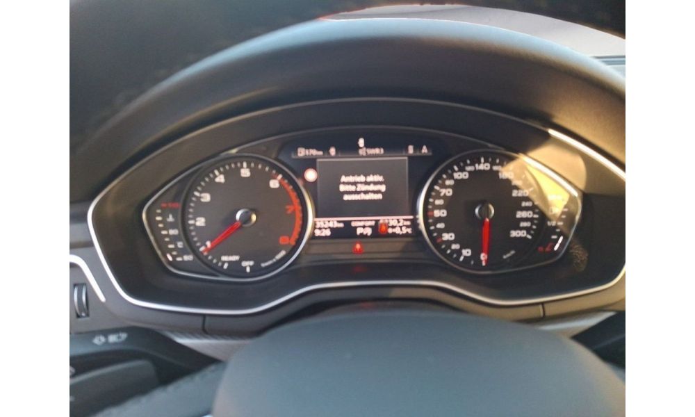 568326